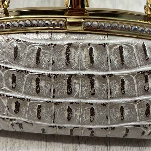 Elegant Gold and Silver Mini Bag - Picture 3 of 10
